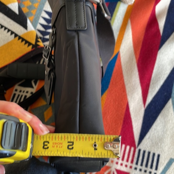 TUMI laptop briefcase with strap - Picture 14 of 15